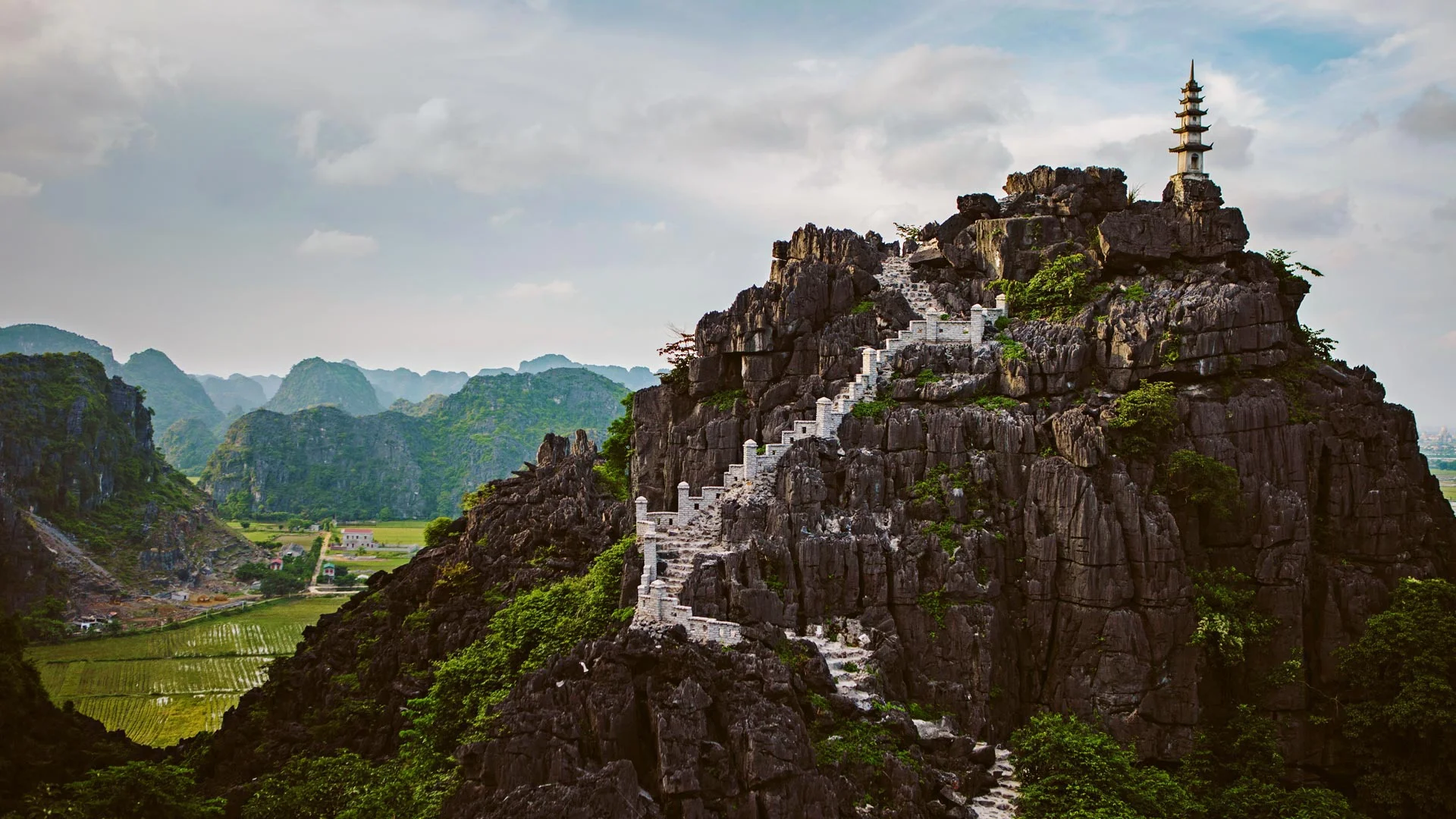 Mua Caves in the Ninh Bình province of Vietnam