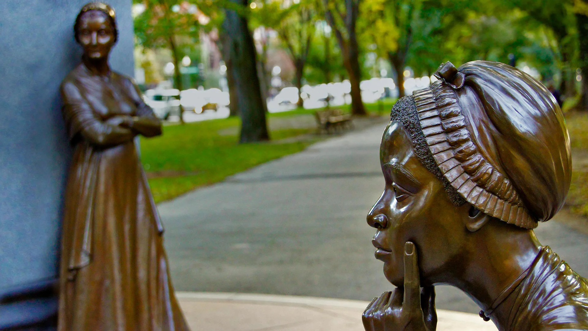Statues of Phillis Wheatley and Abigail Adams in the Boston Women’s Memorial of Massachusetts