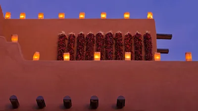 For the winter solstice, Santa Fe's Farolito Walk