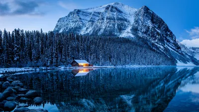 Lake Louise, Banff National Park, Alberta, Canada